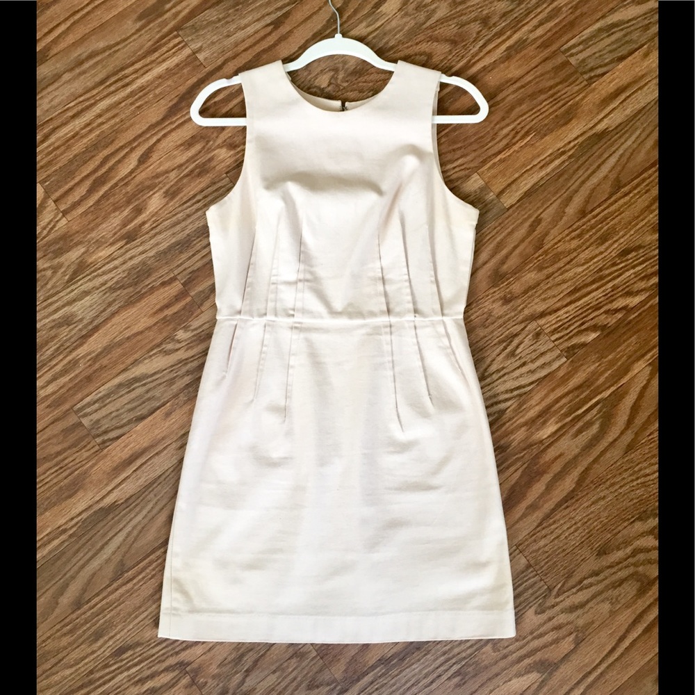 BB Dakota Linen Sheath Dress